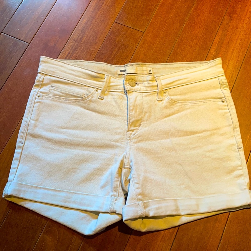 Women’s Levi White Denim Shorts